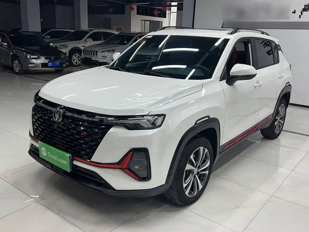 Changan CS35PLUS — фото 1