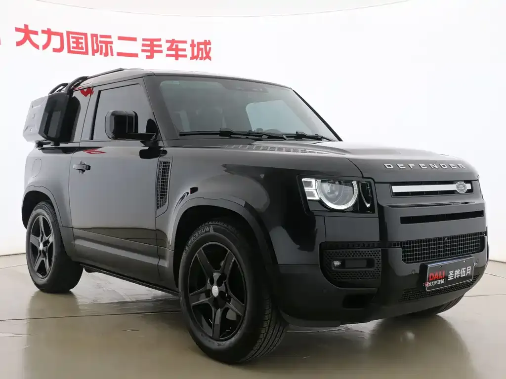 Land Rover Defender — фото 10