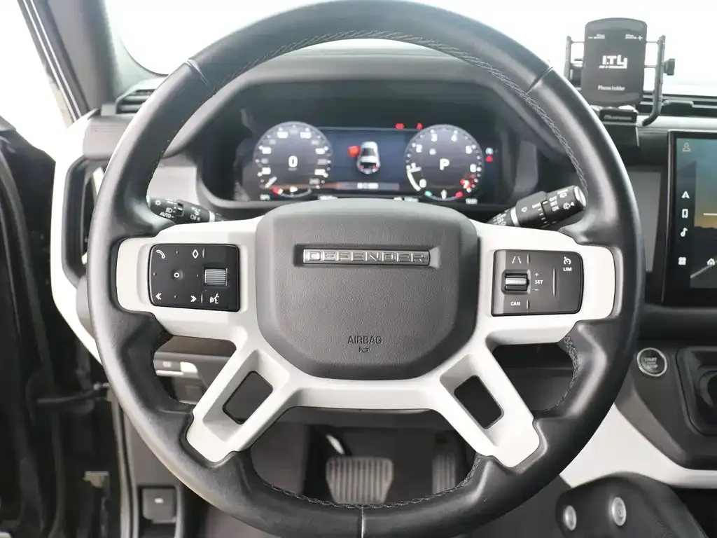 Land Rover Defender — фото 8