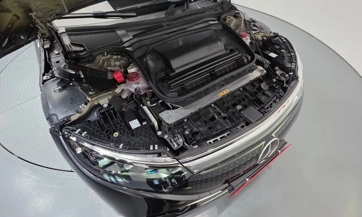 Mercedes-Benz EQS — фото 10