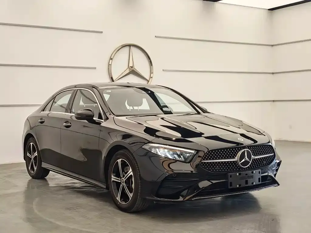 Mercedes-Benz A-Class — фото 9