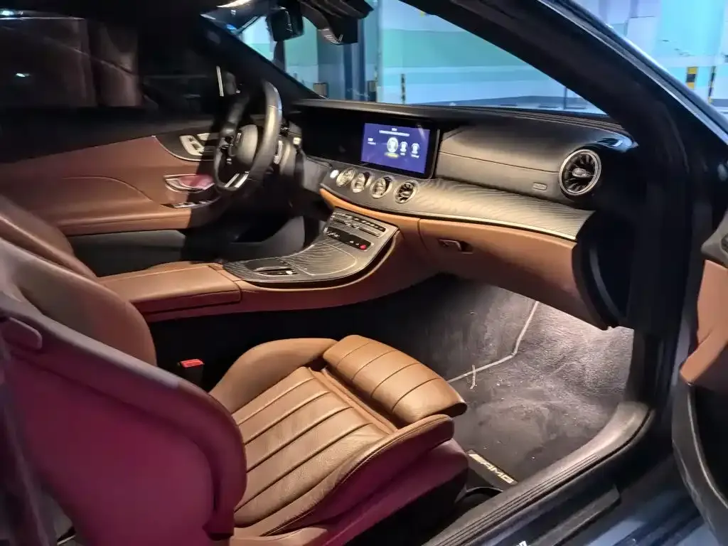 Mercedes-Benz E-Class (Import) — фото 3