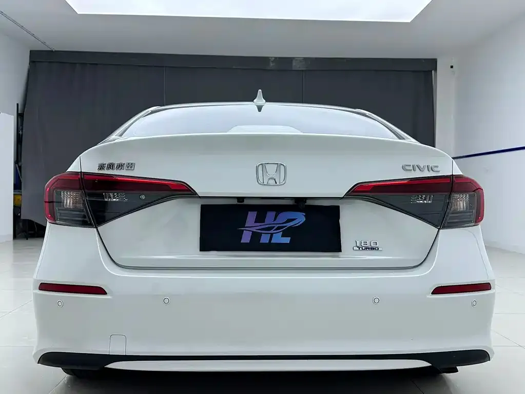 Honda Civic — фото 5
