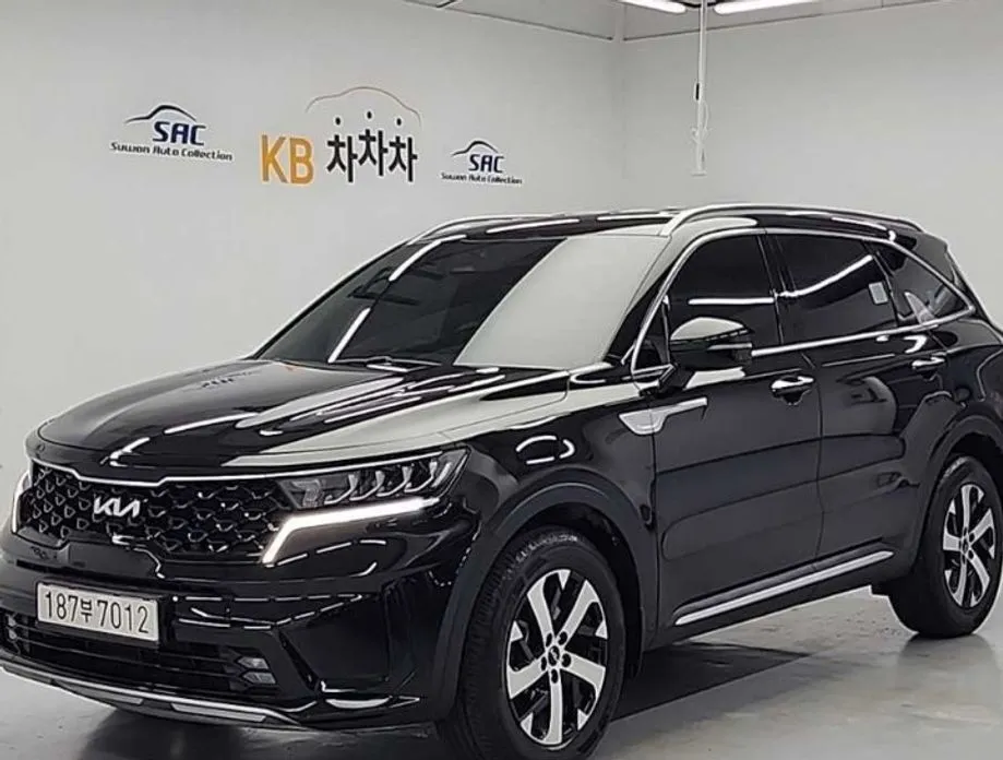 Kia Sorento — фото 1