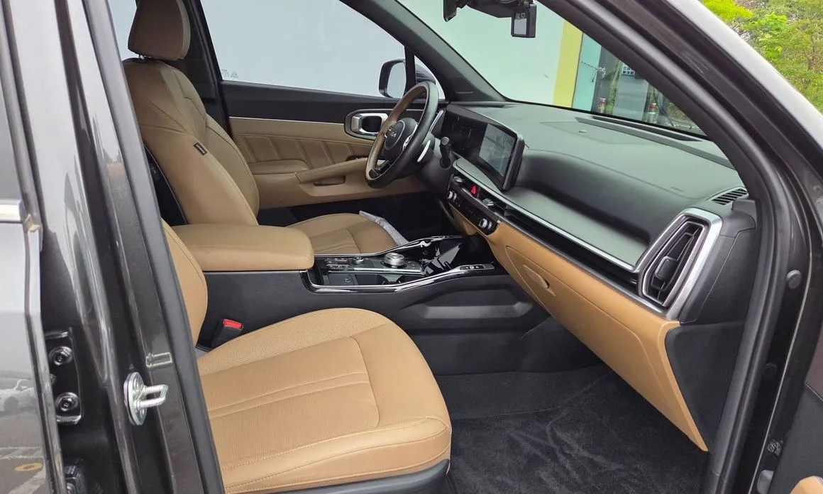 Kia Sorento — фото 6