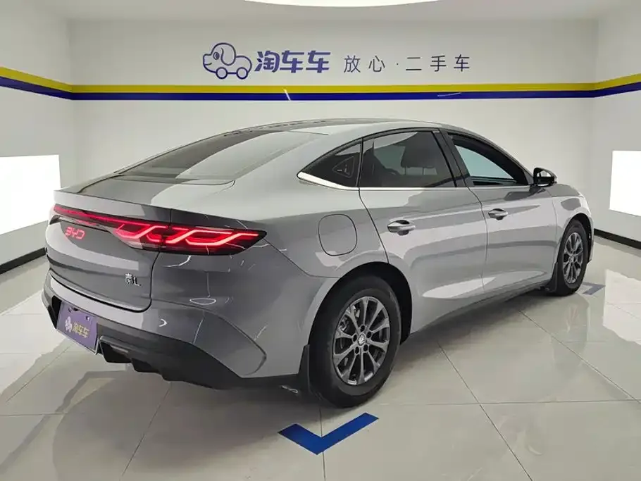 BYD Qin L — фото 3