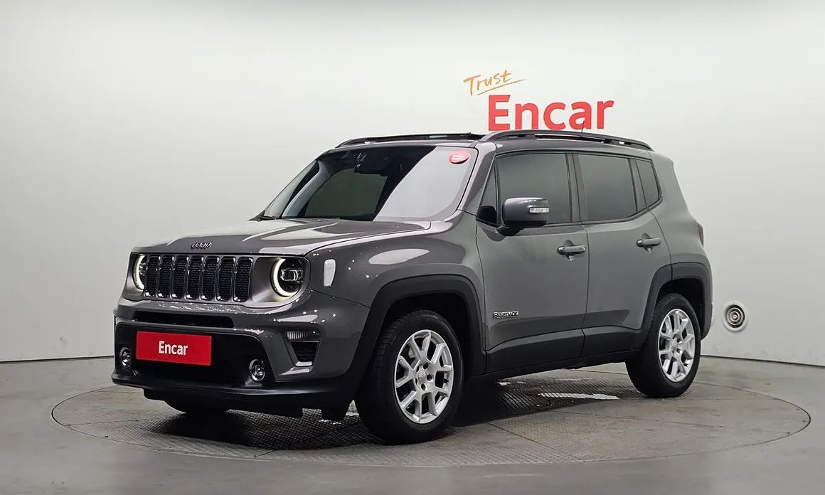 Jeep Renegade — фото 1