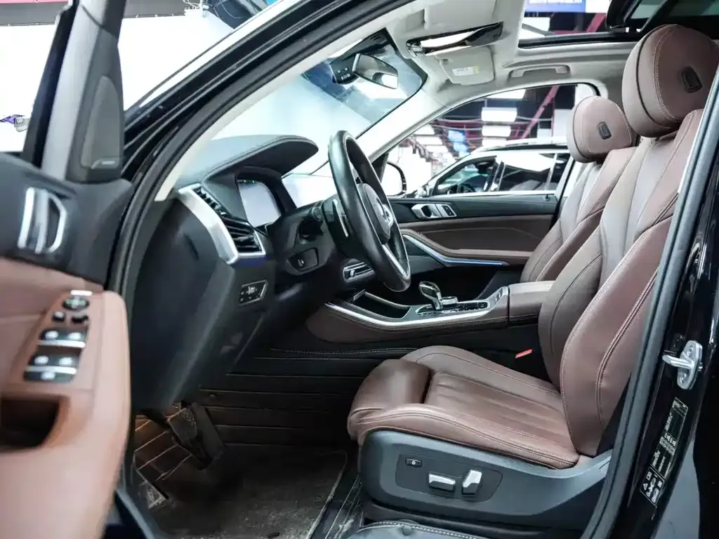 BMW X5 (Import) — фото 10