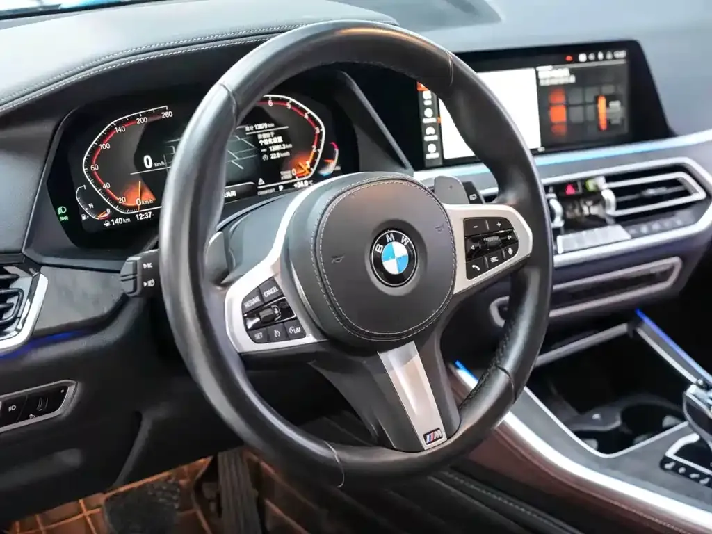 BMW X5 (Import) — фото 8