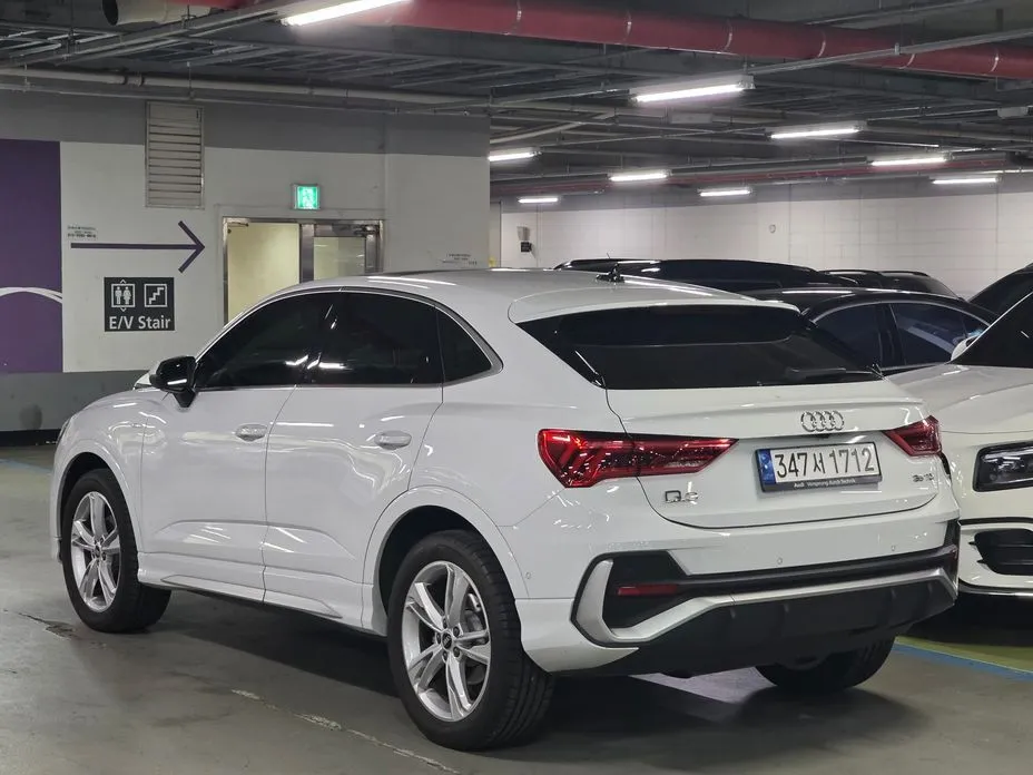 Audi Q3 — фото 4