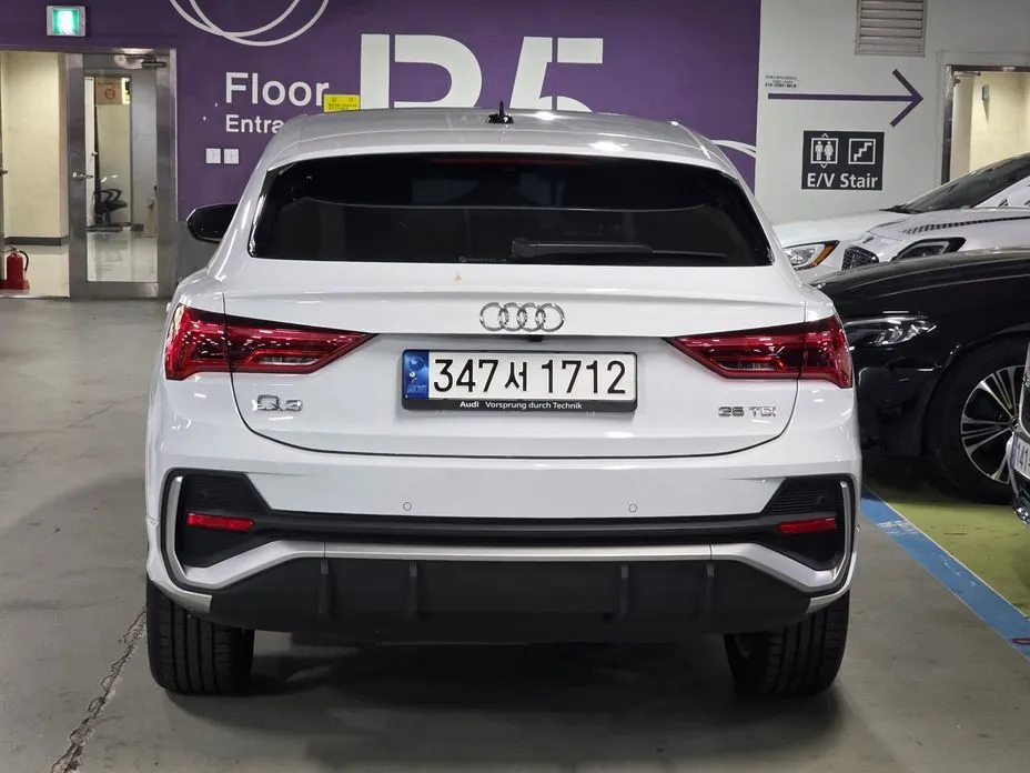 Audi Q3 — фото 2