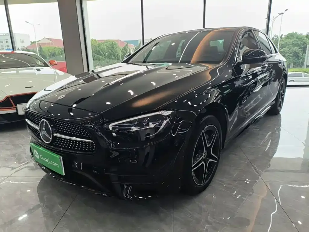 Mercedes-Benz E-Class (Import) — фото 1