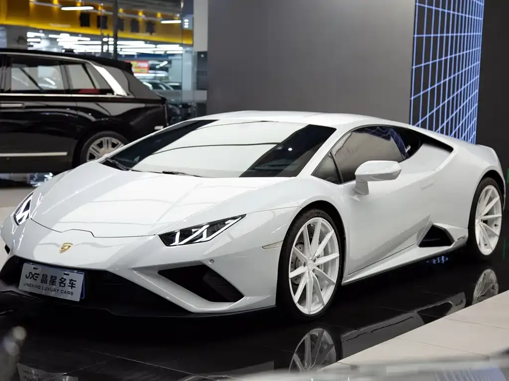 Lamborghini Huracan — фото 1