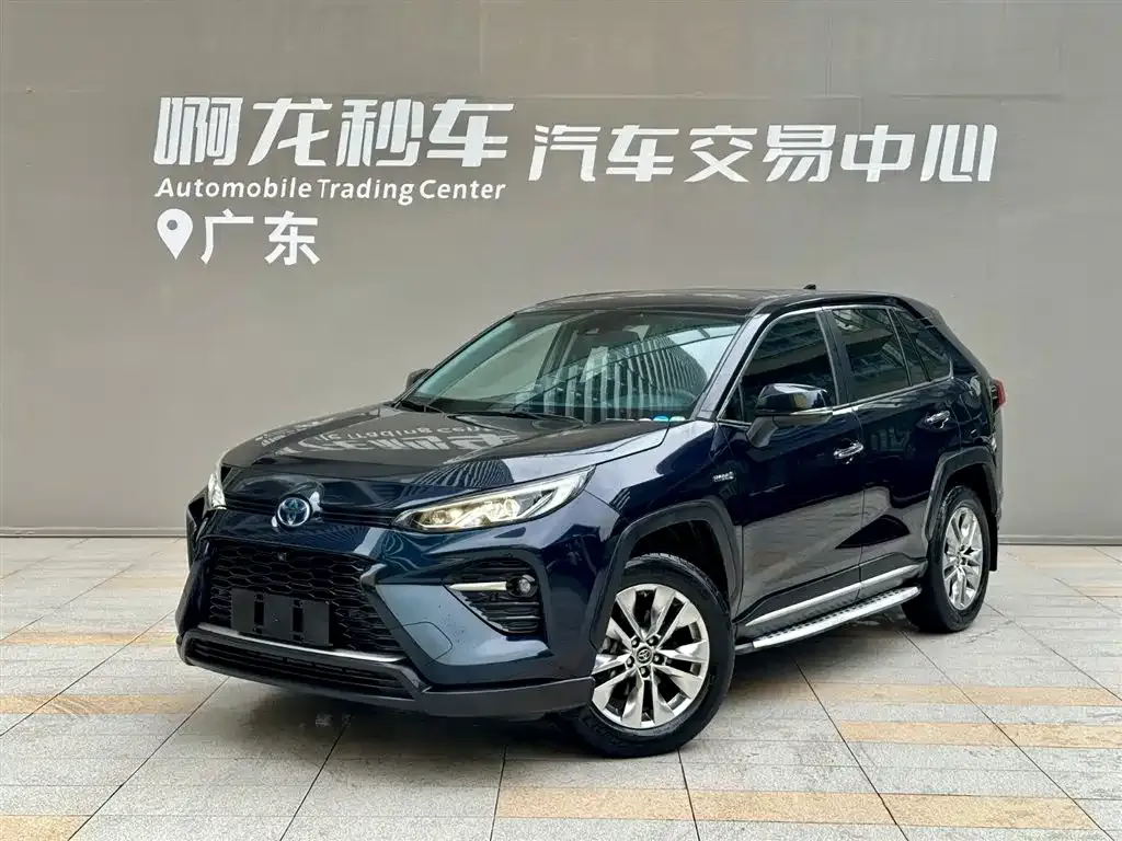 Toyota Wildlander — фото 1
