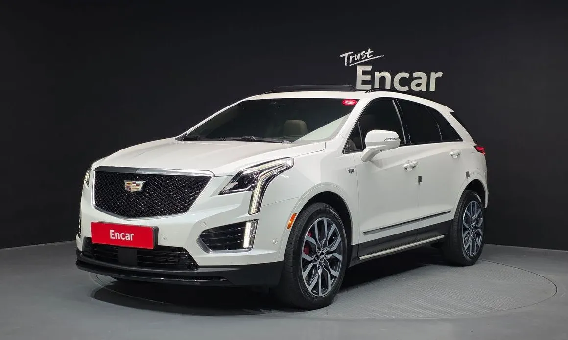 Cadillac XT5 — фото 1