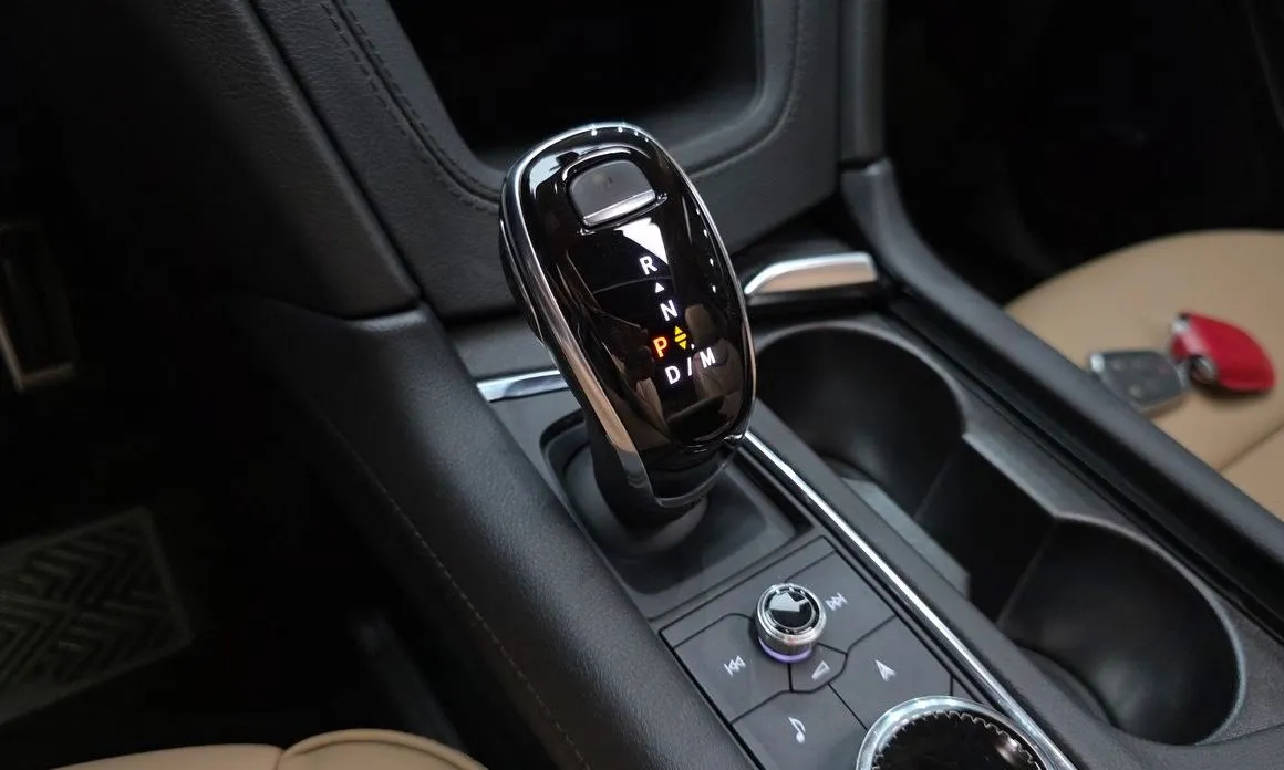 Cadillac XT5 — фото 3
