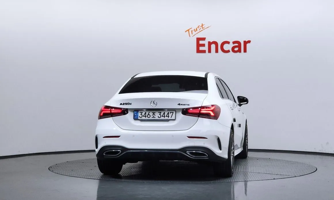 Mercedes-Benz A-Class — фото 2