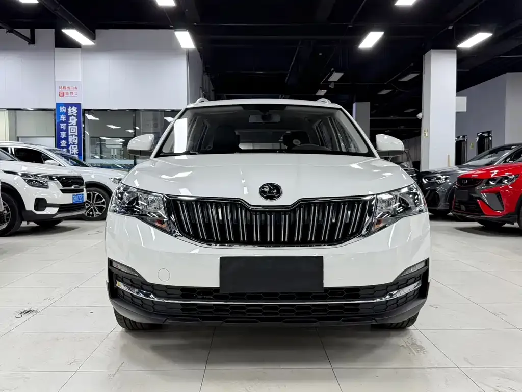 Skoda Octavia — фото 8