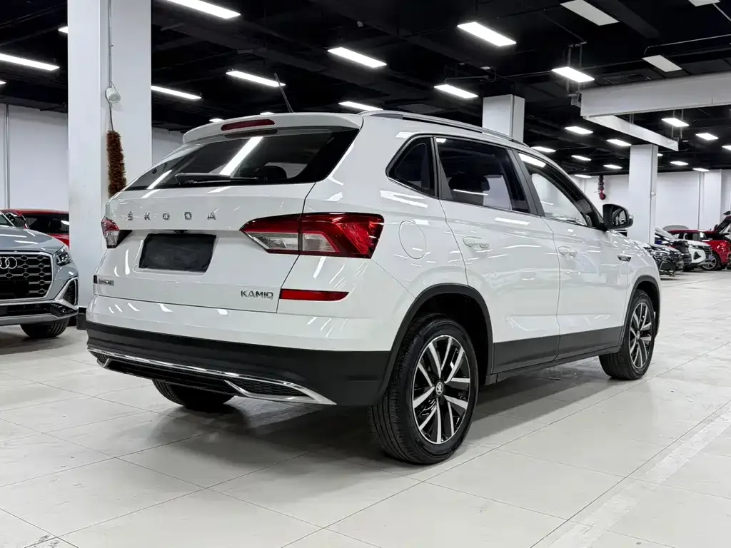 Skoda Octavia — фото 10