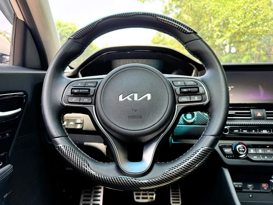 Kia Niro — фото 10