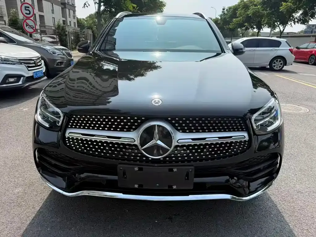 Mercedes-Benz GLC — фото 1