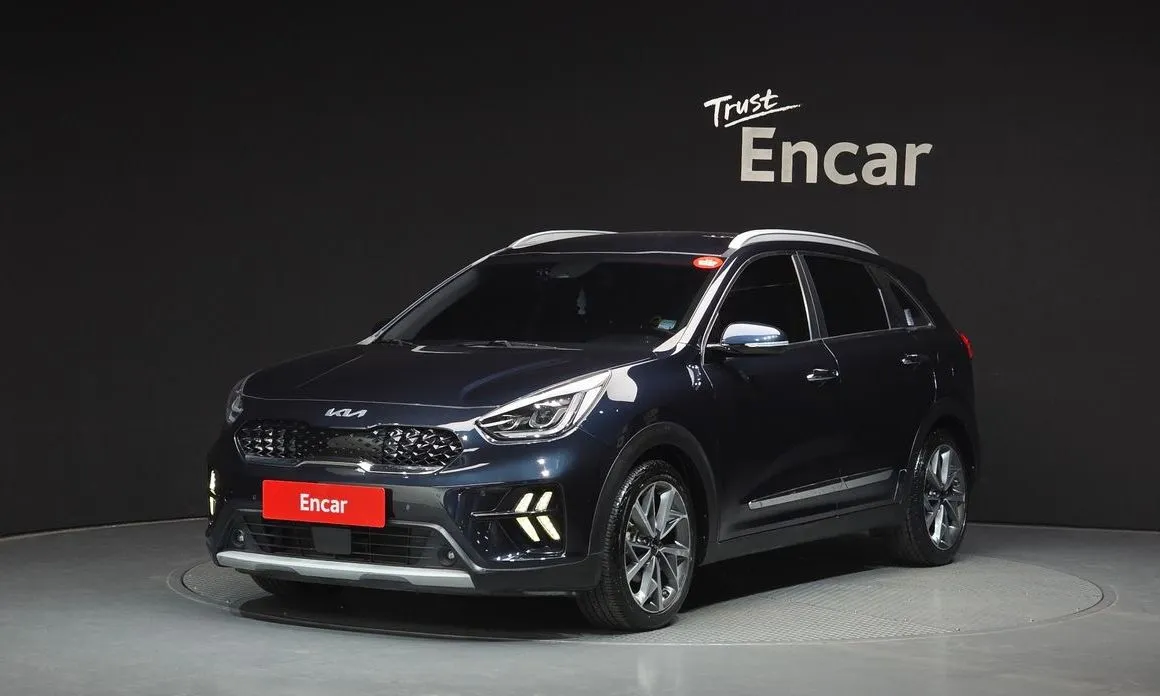 Kia Niro — фото 1