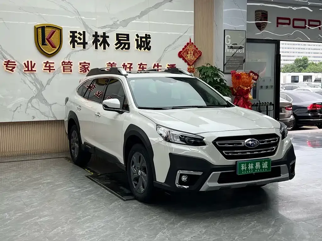 Subaru Outback — фото 2