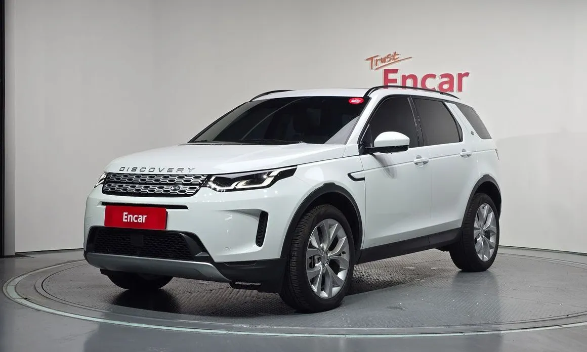 Land Rover Discovery Sport — фото 1
