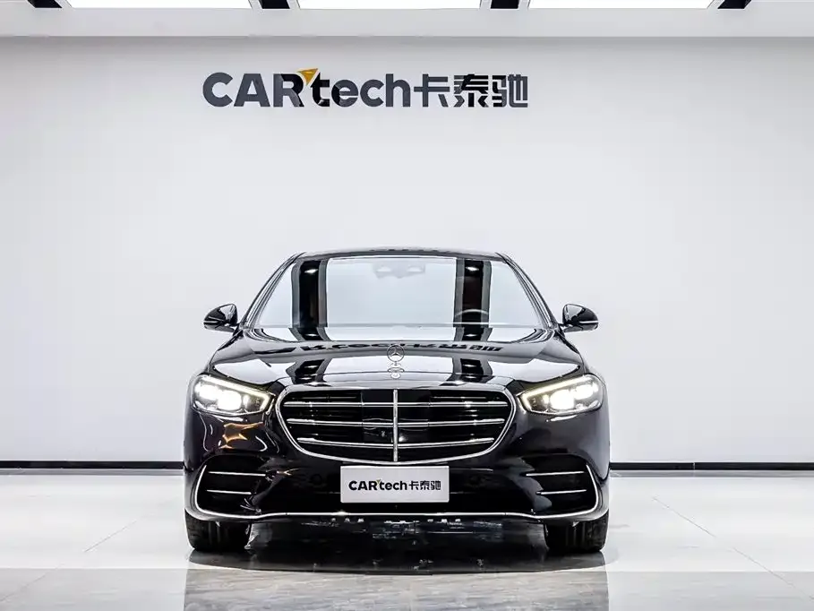 Mercedes-Benz S-Class — фото 1