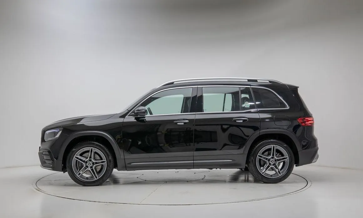 Mercedes-Benz GLB-Class — фото 2