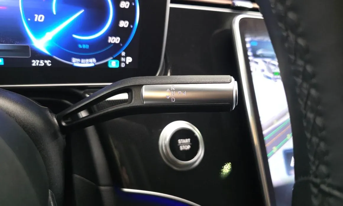 Mercedes-Benz EQS — фото 10