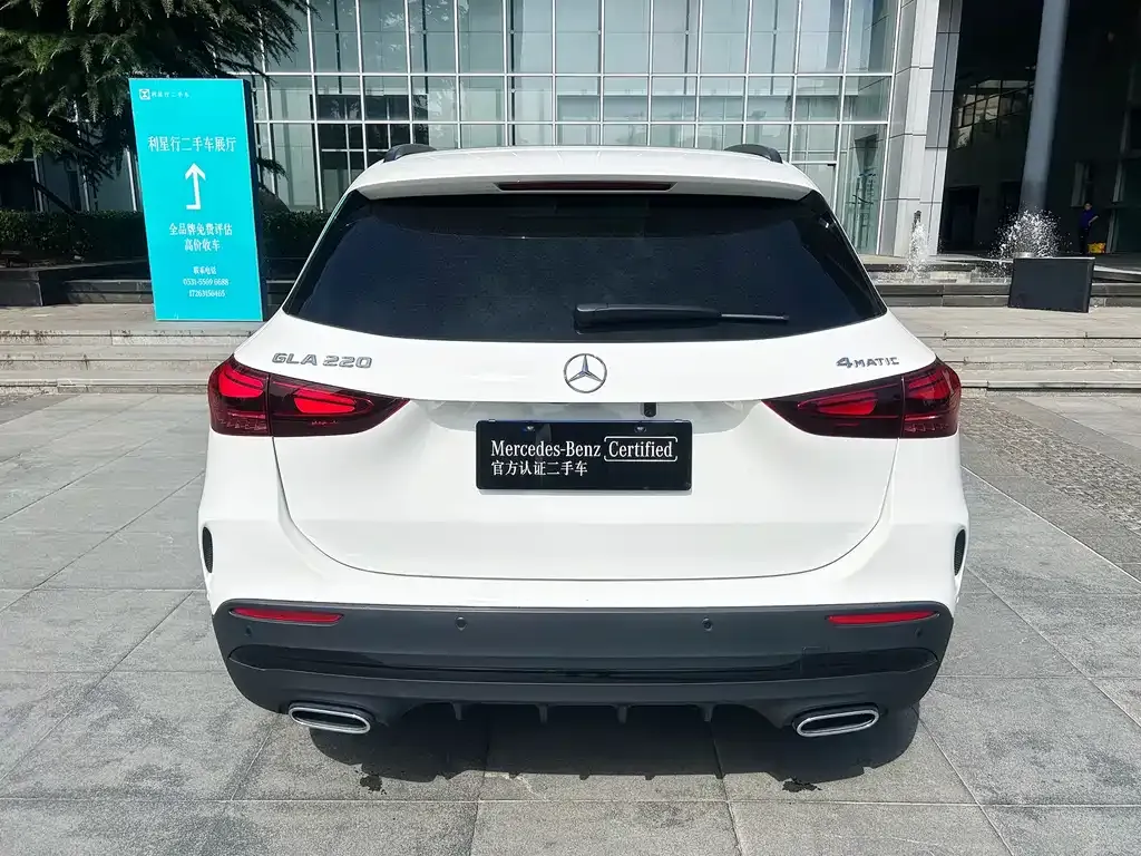Mercedes-Benz GLA — фото 8