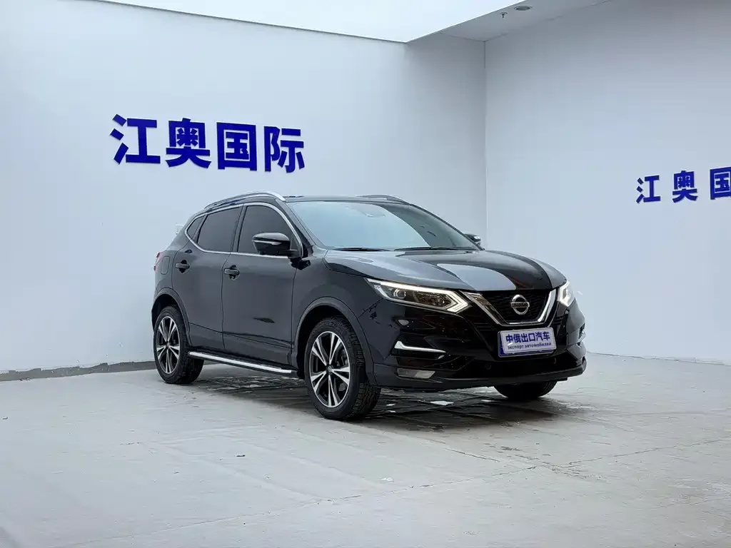 Nissan Qashqai — фото 5