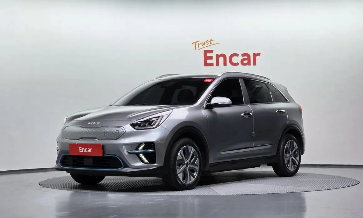 Kia Niro — фото 1