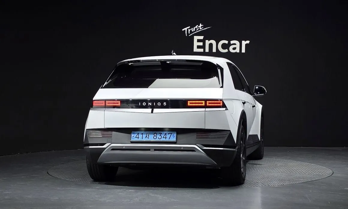 Hyundai Ioniq5 — фото 3