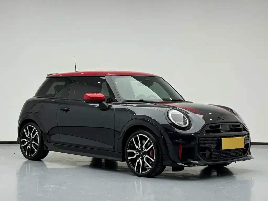 MINI JCW (John Cooper Works) — фото 5