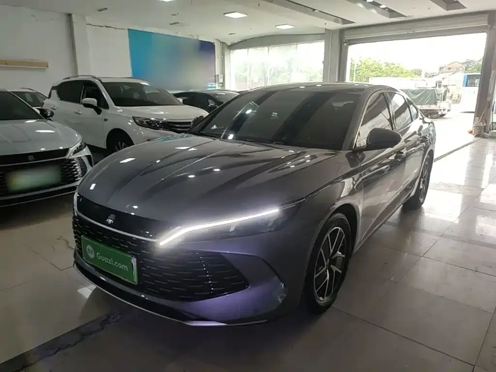 BYD Qin L — фото 9