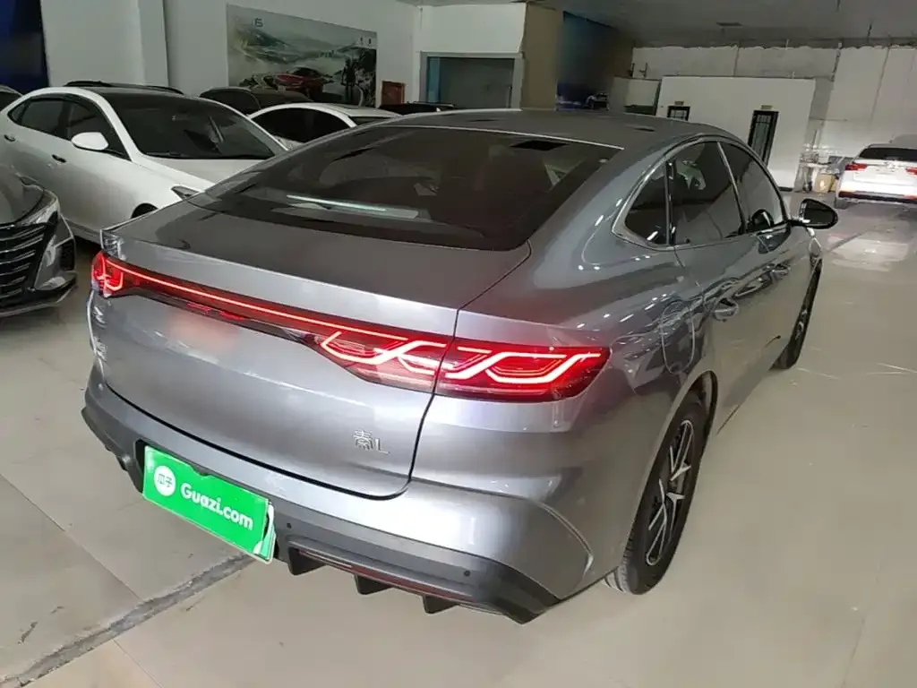 BYD Qin L — фото 8