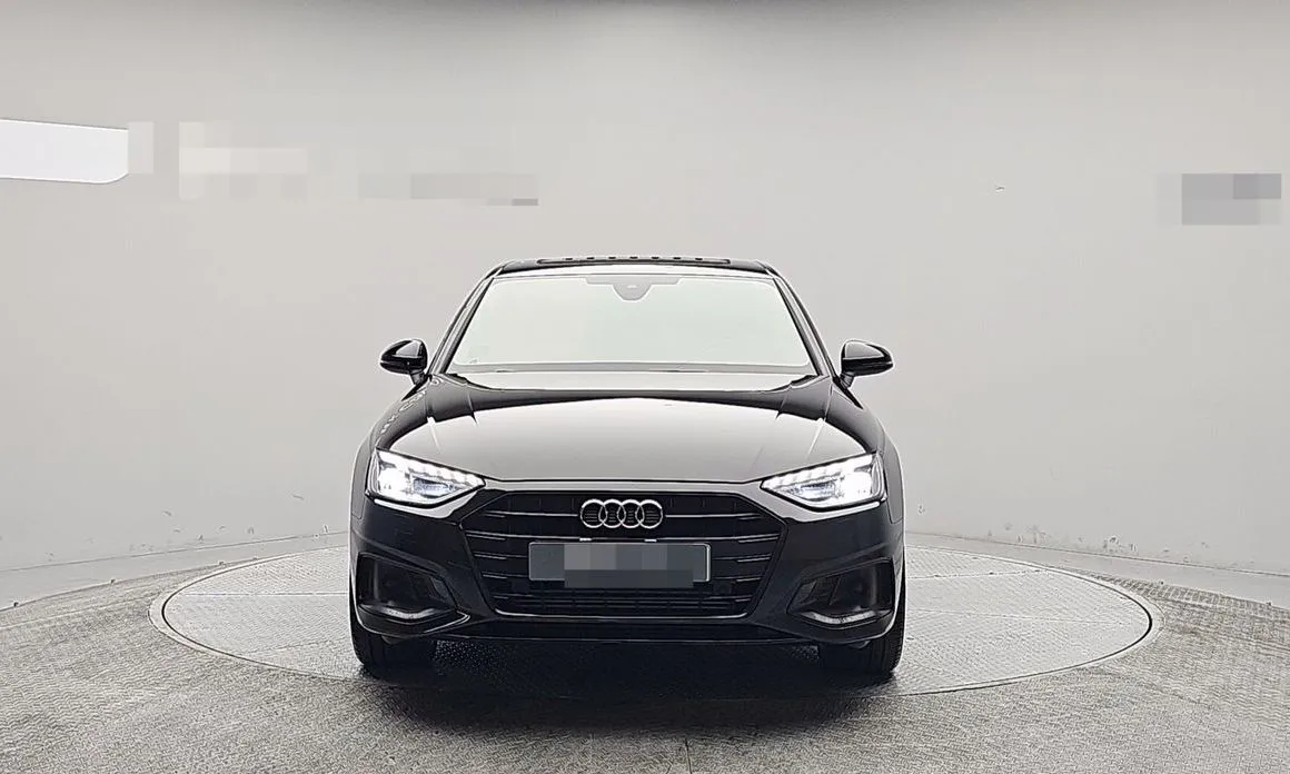 Audi A4 — фото 5