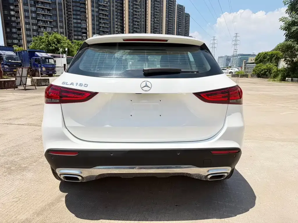 Mercedes-Benz GLA — фото 7