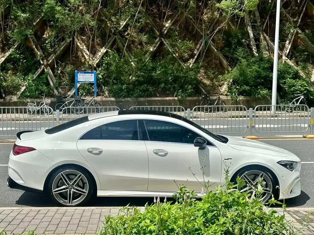 Mercedes-Benz CLA AMG — фото 6