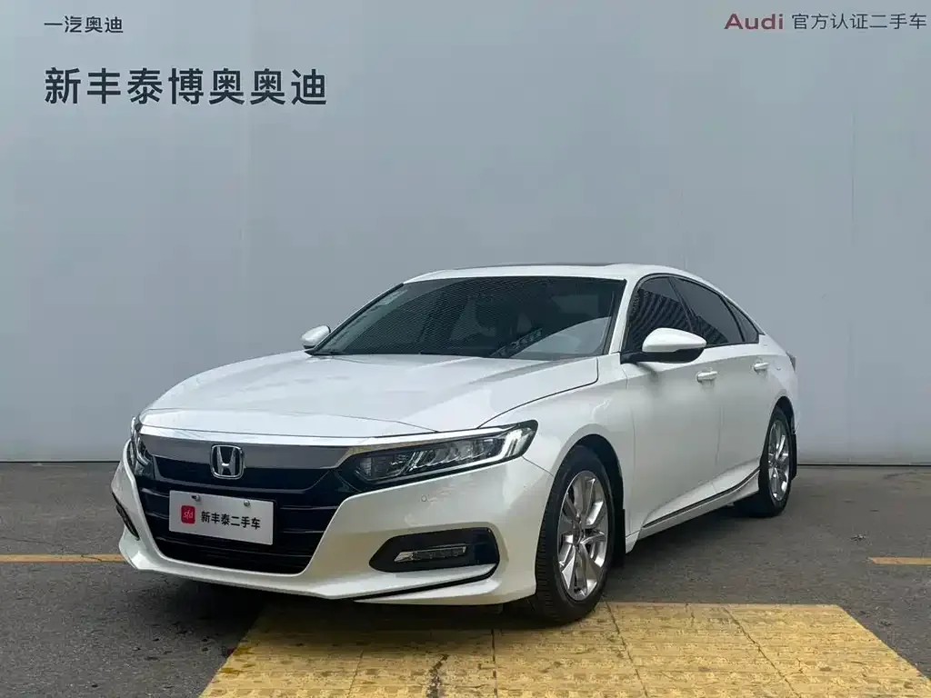 Honda Accord — фото 1