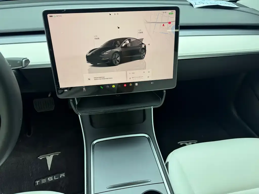 Tesla Model 3 — фото 3