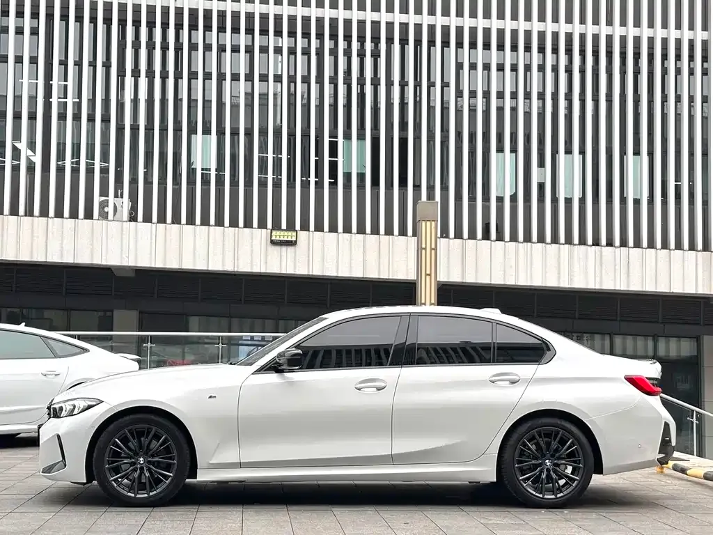 BMW 3 Series — фото 4