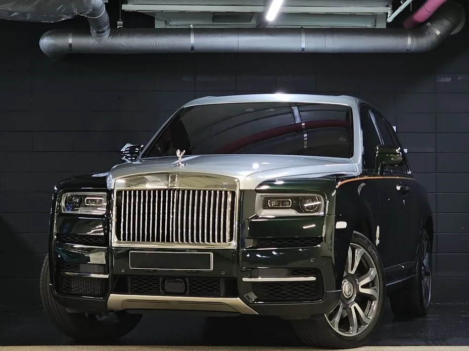 Rolls-Royce Cullinan — фото 1