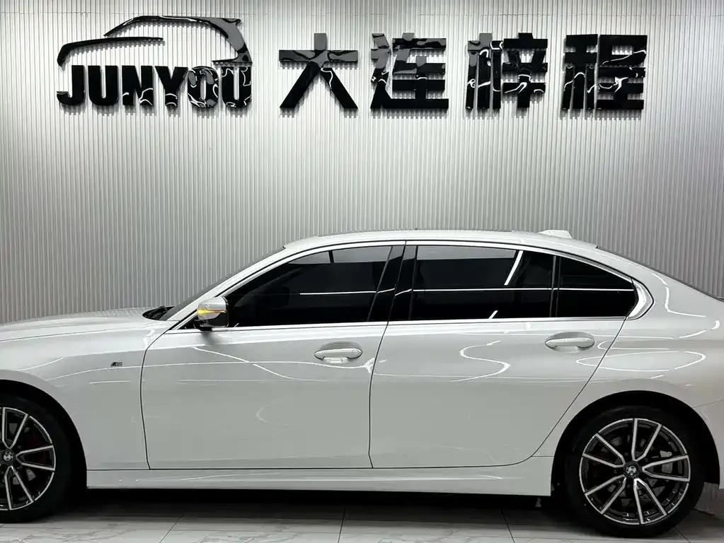 BMW 3 Series — фото 10