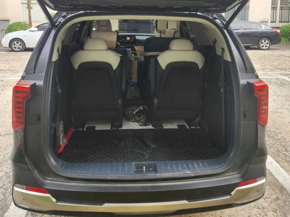 Kia Carnival — фото 2