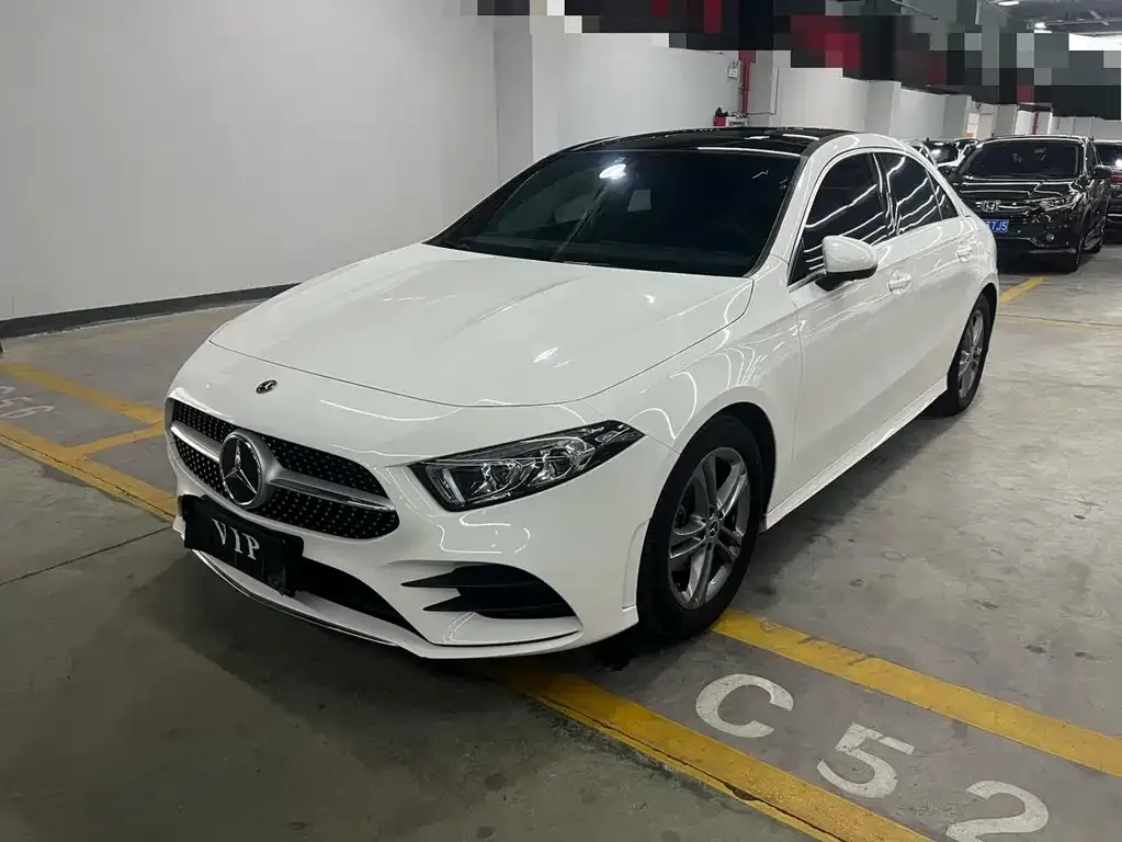 Mercedes-Benz A-Class — фото 1