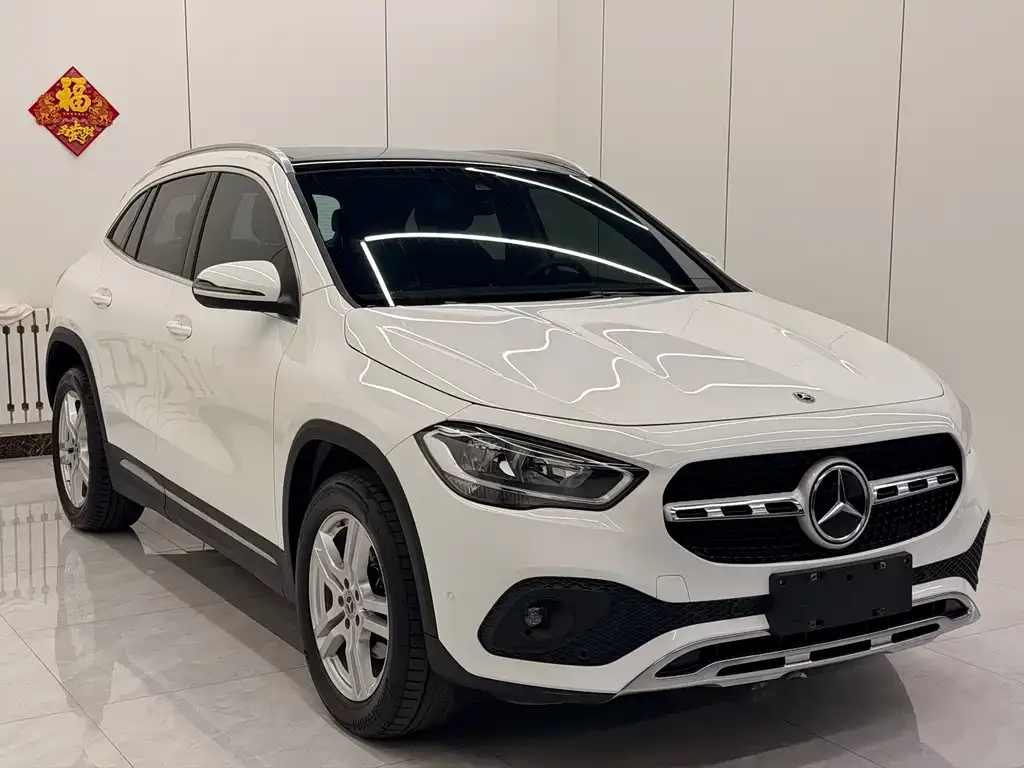 Mercedes-Benz GLA — фото 9