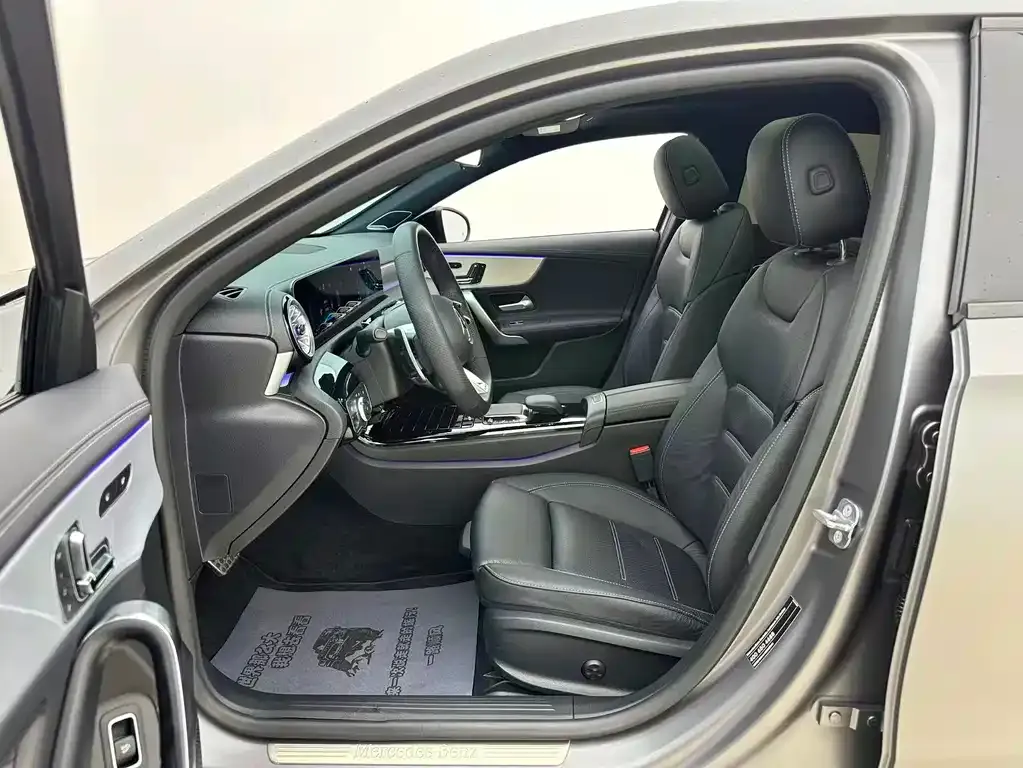 Mercedes-Benz A-Class AMG — фото 9